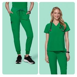 Mandala Emerald Scrub Set